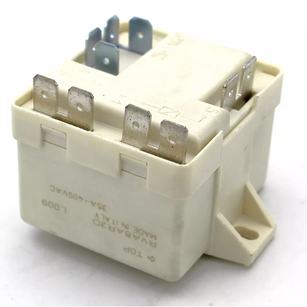 RELAY MARC RVA 8AR3D, 2059369